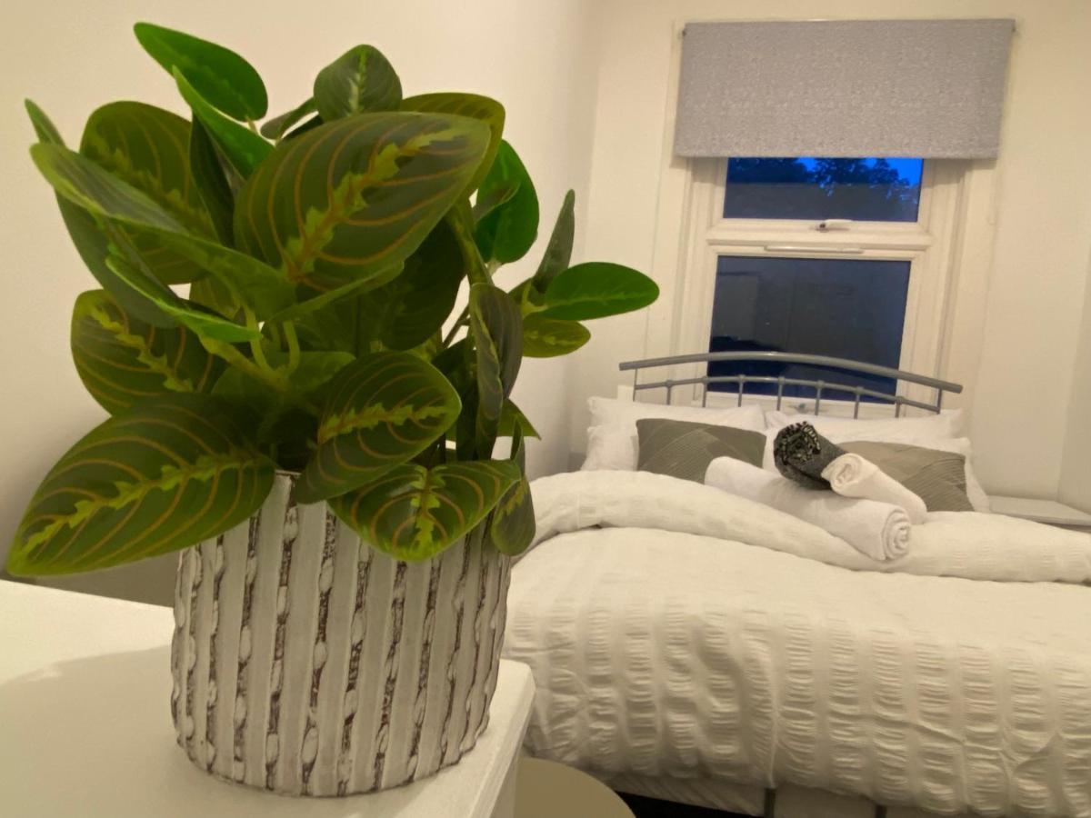 Nice Living Serviced Accommodations 3 Coventry Esterno foto